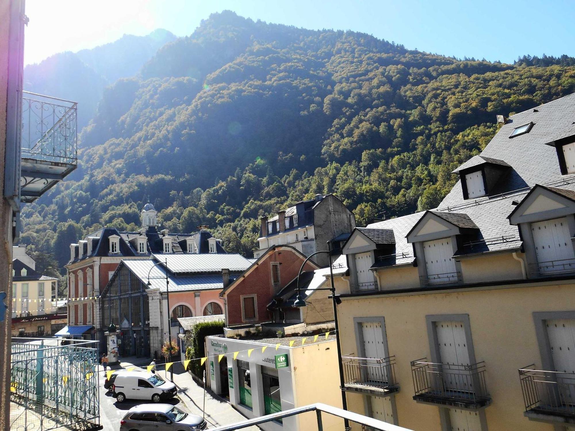 Appartement Wifi Monne Centre Cauterets Dış mekan fotoğraf
